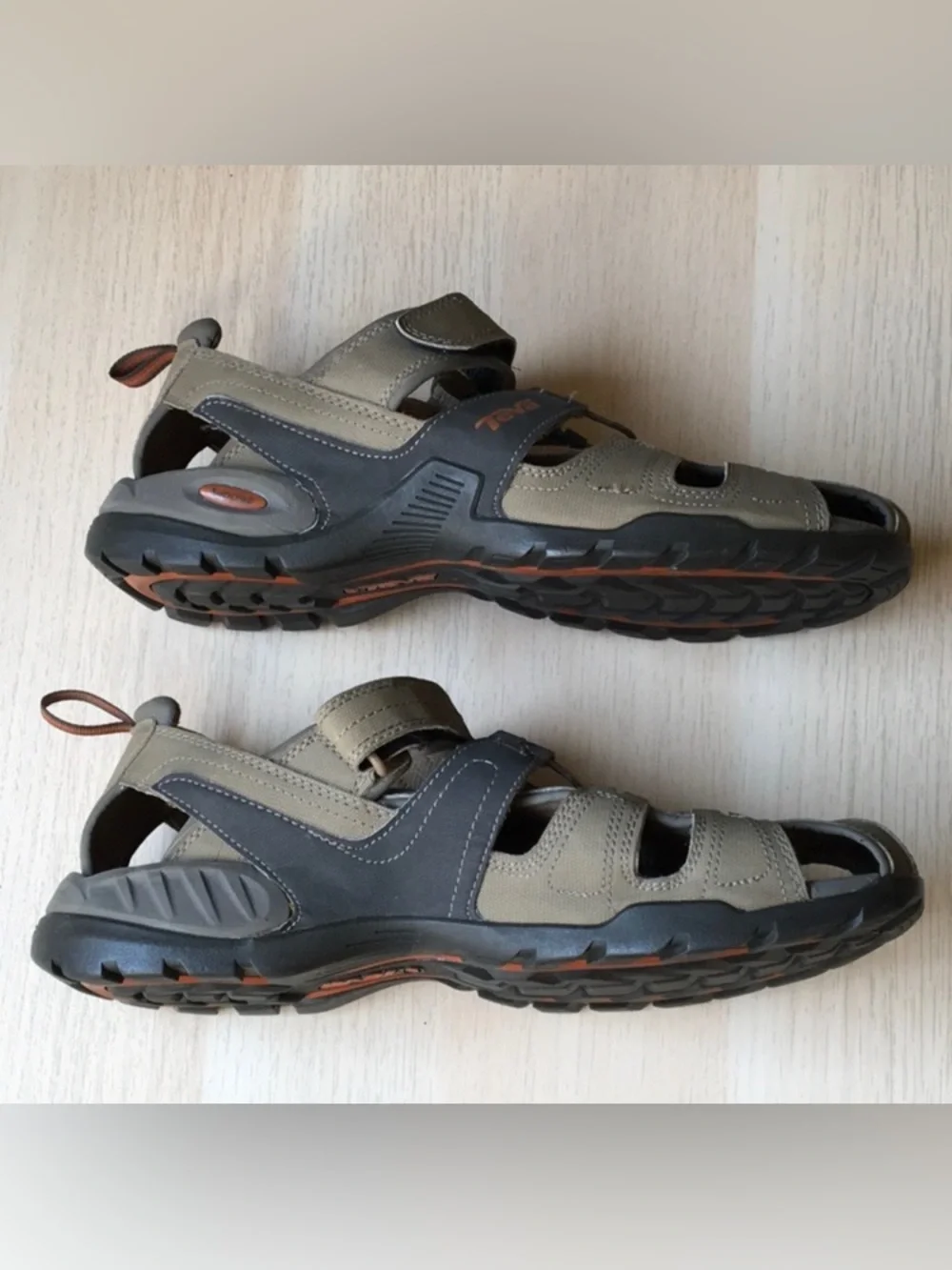 Teva Men's Brown and Black Closed-Toe Adventure Sandals, Size 11 Forebay